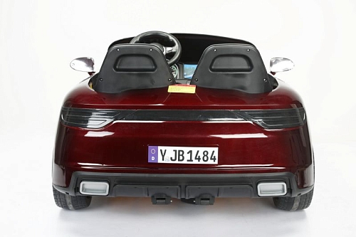 Автомобиль Porsche Panamera 1484 Коричневый краска Автомобиль Porsche Panamera 1484 Коричневый краска