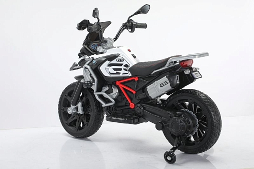 Мотоцикл Suzuki GSX YHE8672A ЧЗ Красный Мотоцикл Suzuki GSX YHE8672A ЧЗ Красный