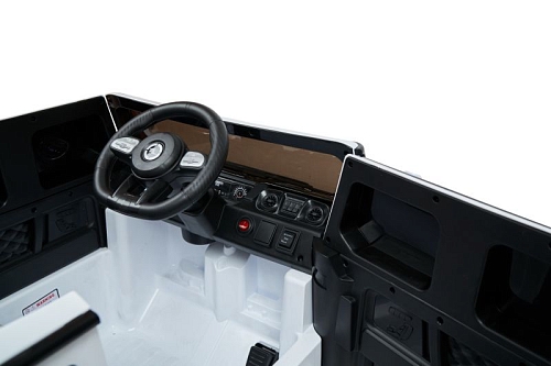 Джип Mercedes Benz G63 AMG 4x4 YYE2393ЧЗ Черный краска Джип Mercedes Benz G63 AMG 4x4 YYE2393ЧЗ Черный краска