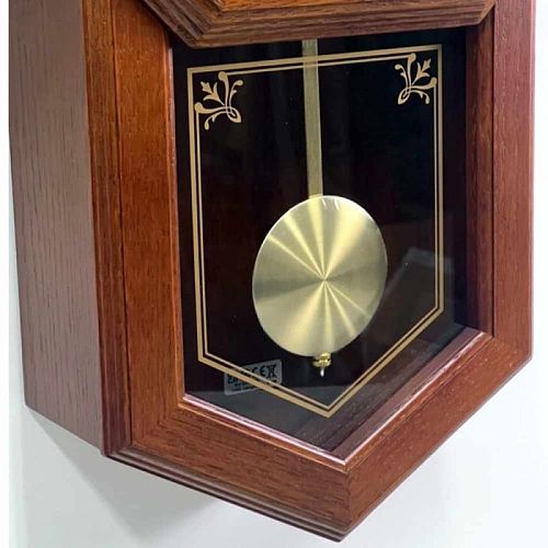 Настенные часы SEIKO QXH110B с боем и мелодией Настенные часы SEIKO QXH110B с боем и мелодией