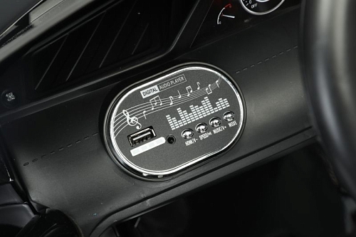 Автомобиль Mercedes Benz Maybach YHF2933 Черный краска Автомобиль Mercedes Benz Maybach YHF2933 Черный краска