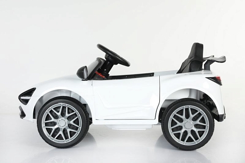 Автомобиль McLaren 600LT 3013 Белый Автомобиль McLaren 600LT 3013 Белый