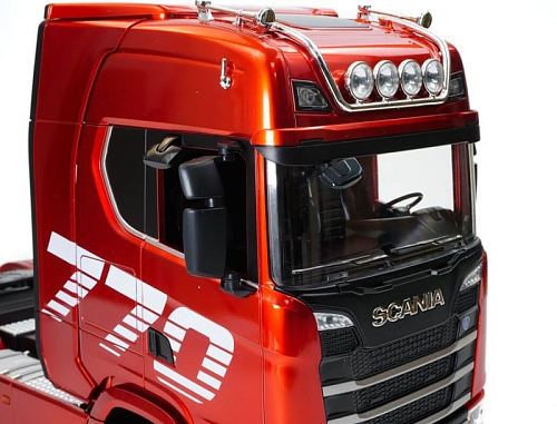Радиоуправляемый тягач Scania HUINA масштаб 1:18 - HN1501 Радиоуправляемый тягач Scania HUINA масштаб 1:18 - HN1501