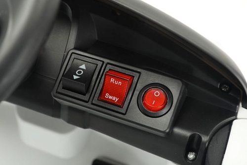 Автомобиль McLaren 600LT 3013 Белый Автомобиль McLaren 600LT 3013 Белый